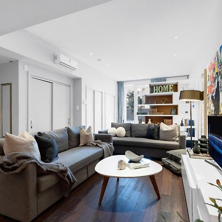 Liv Mtl Soho Aparthotel Montréal Buitenkant foto